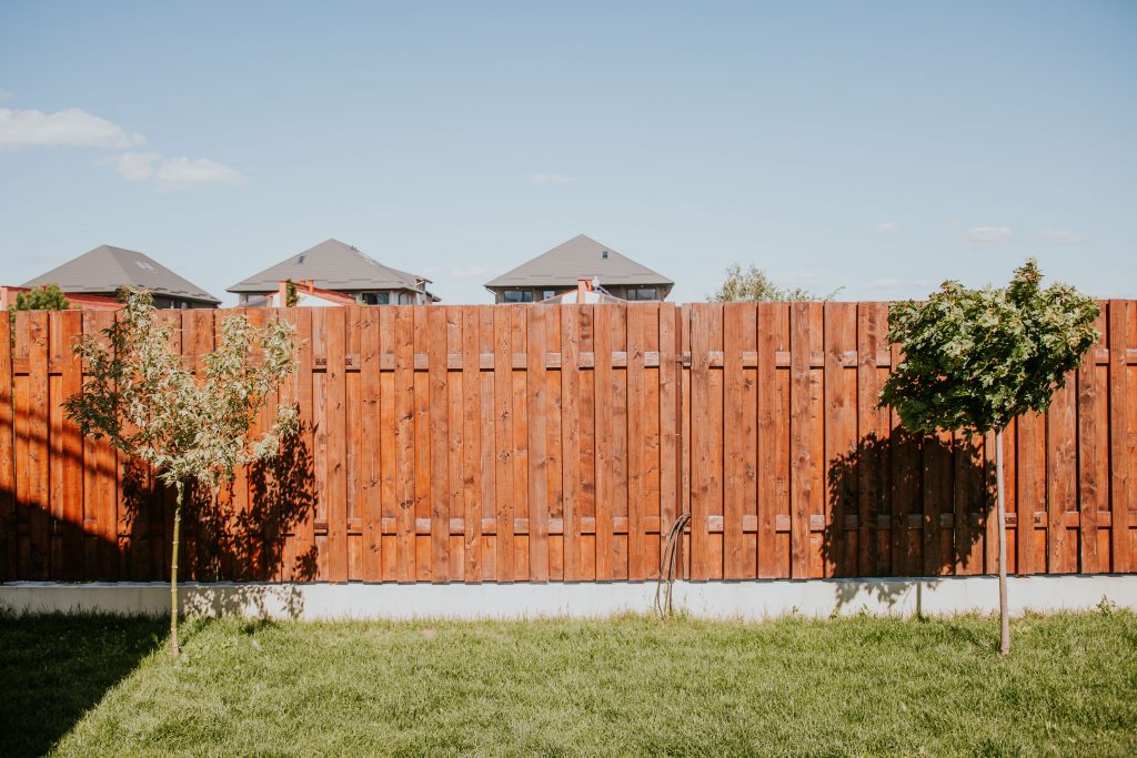 house-and-fence-2021-09-01-23-25-18-utc
