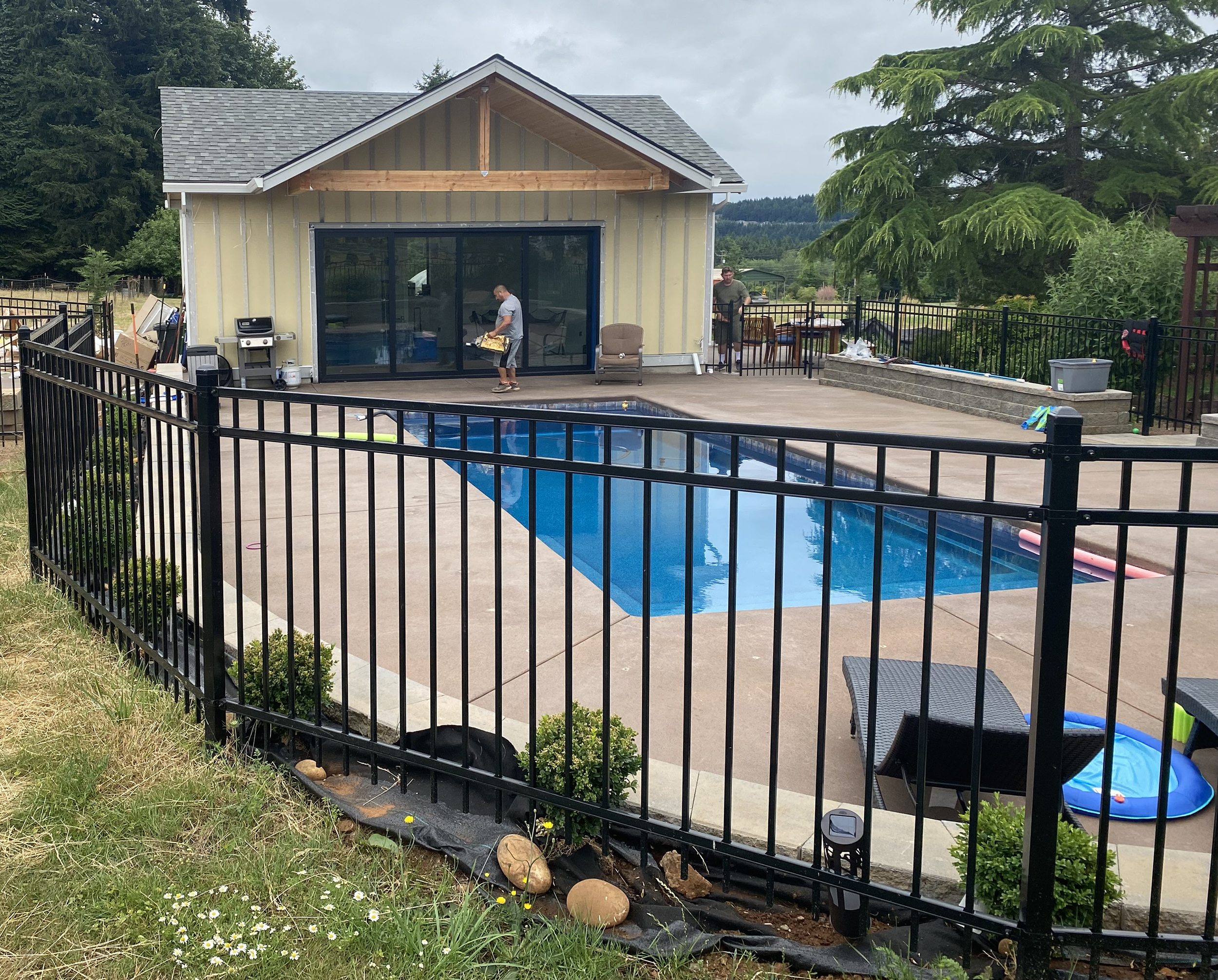The Best Fence Company Pool Fence